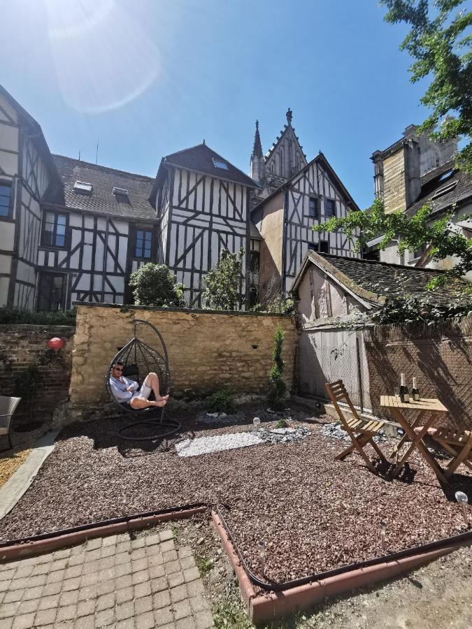 Le Chat De La Cathedrale - Calme - Jardin - Wifi 特鲁瓦 外观 照片